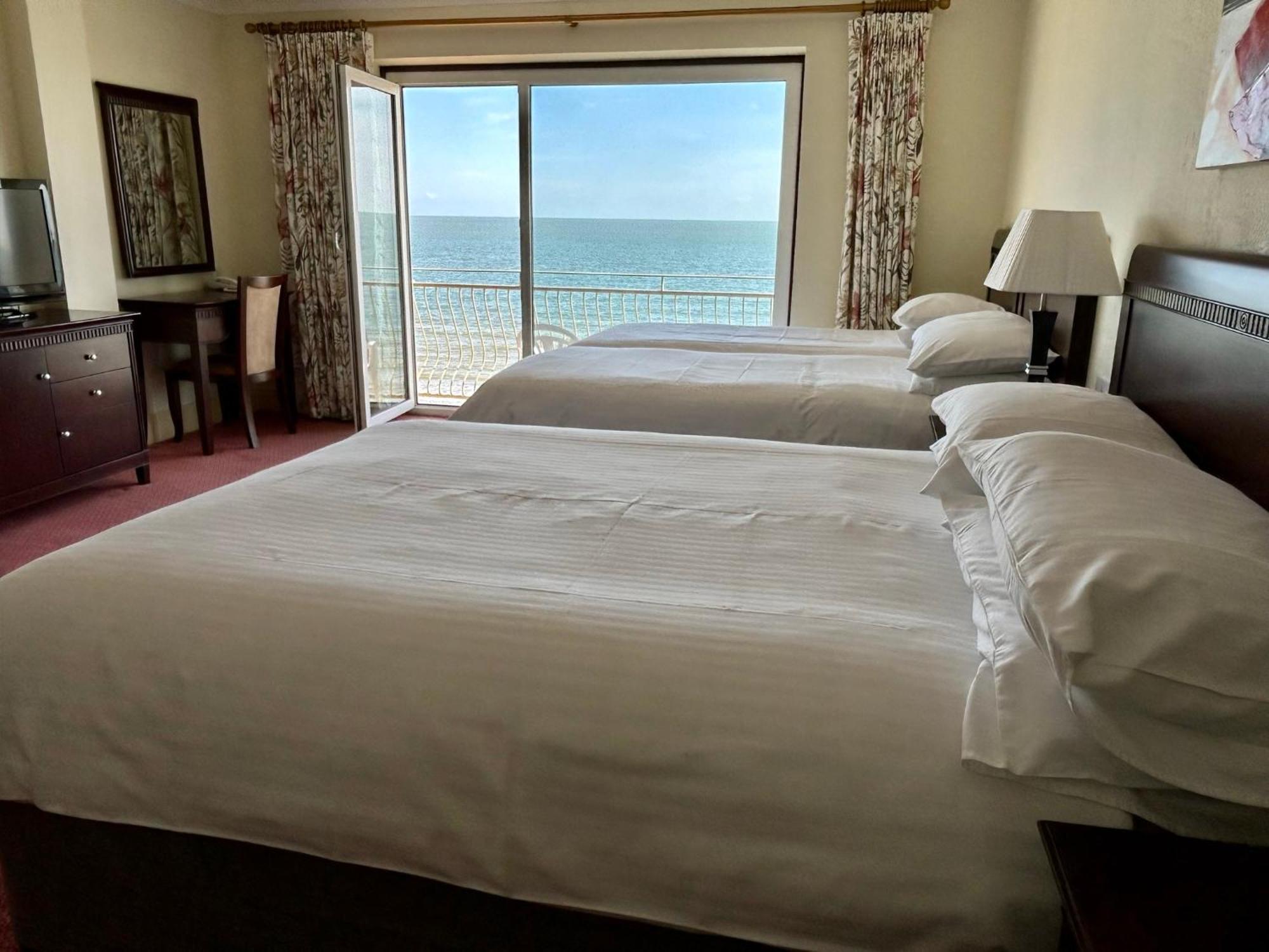 Regent Court - Seafront, Sandown - Free Car Ferry For Bookings Of 3 Or More Nights, Subject To Availability Habitación foto