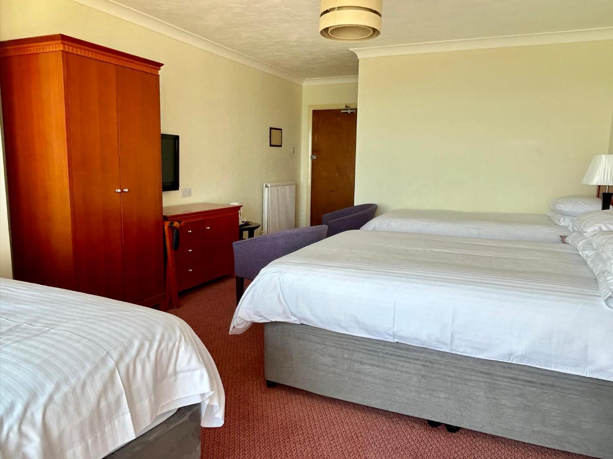 Regent Court - Seafront, Sandown - Free Car Ferry For Bookings Of 3 Or More Nights, Subject To Availability Habitación foto