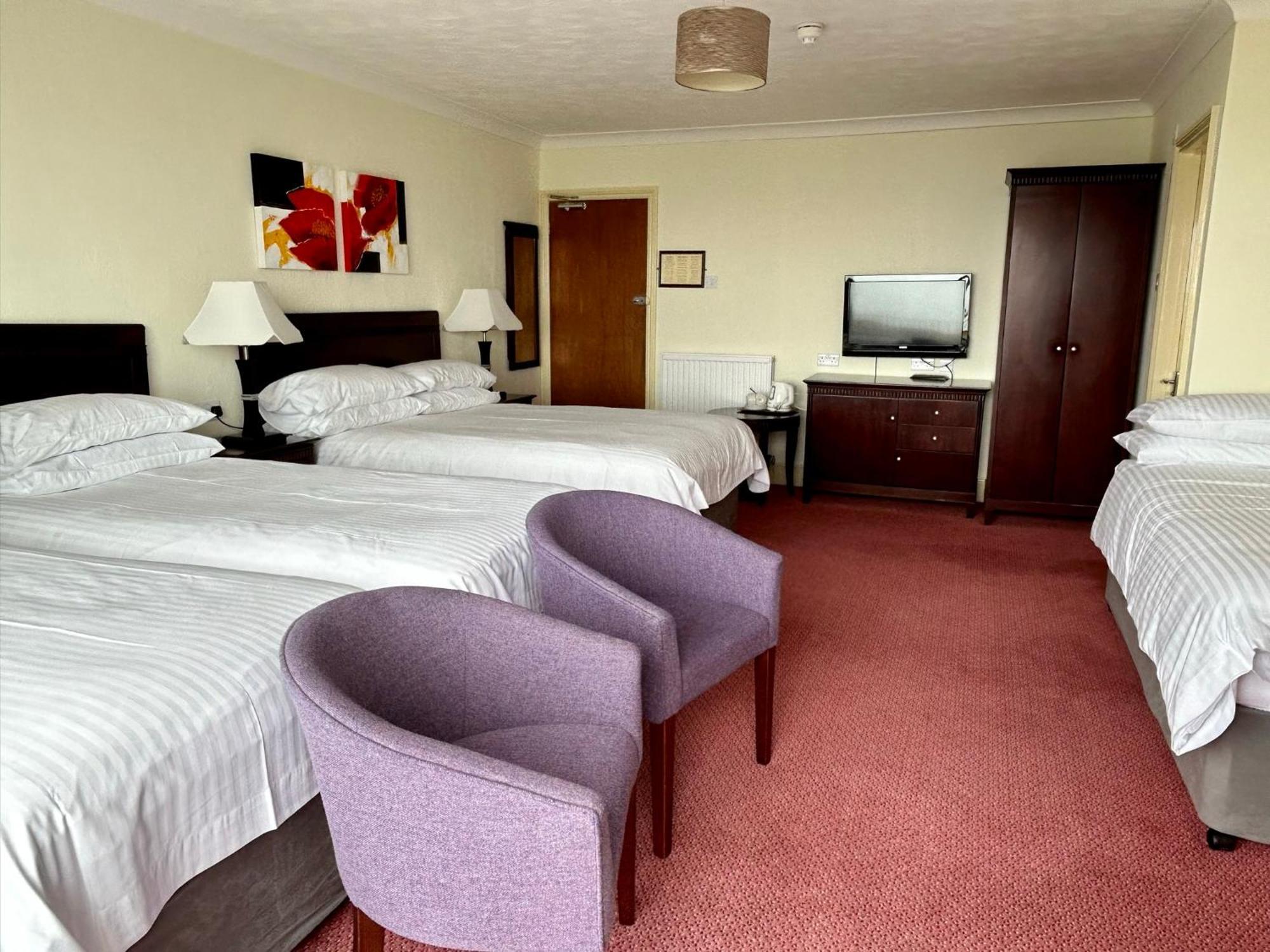 Regent Court - Seafront, Sandown - Free Car Ferry For Bookings Of 3 Or More Nights, Subject To Availability Habitación foto