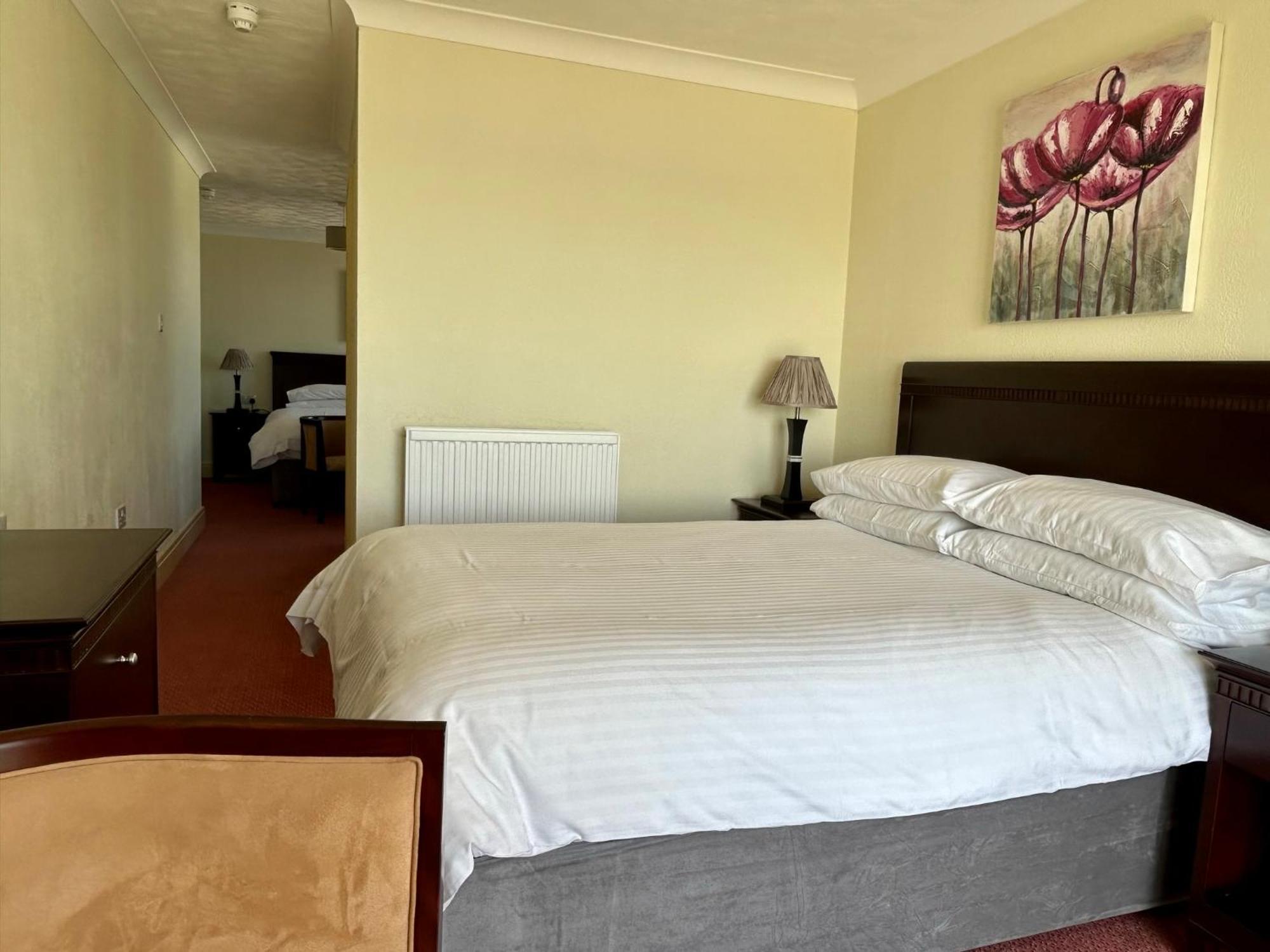 Regent Court - Seafront, Sandown - Free Car Ferry For Bookings Of 3 Or More Nights, Subject To Availability Habitación foto