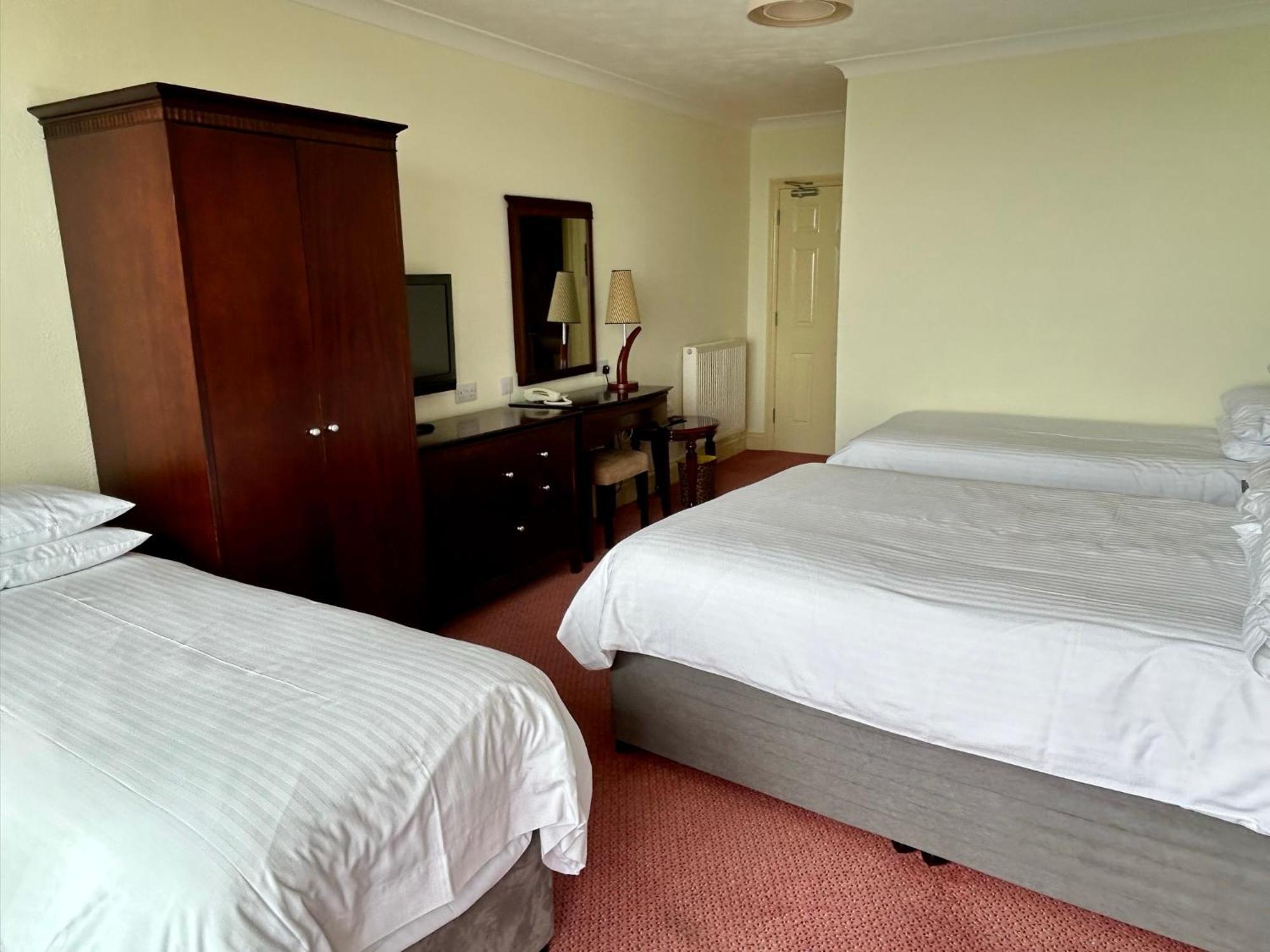 Regent Court - Seafront, Sandown - Free Car Ferry For Bookings Of 3 Or More Nights, Subject To Availability Habitación foto